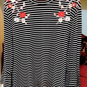 SOLD! LOFT Embroidered Top Shirt